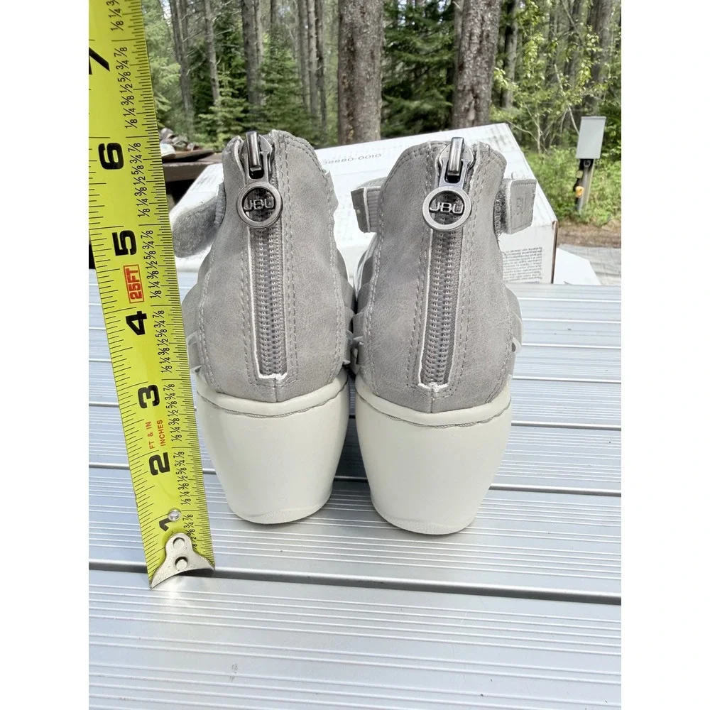 JBU Rowan Wedge Sandals Womens 7.5M Grey‎ Laser Cut Strappy Gladiator Comfort